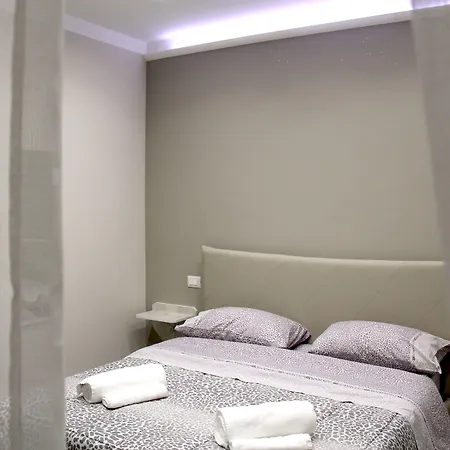 Bed & Breakfast Le Mirage Boutique Ii 4*
